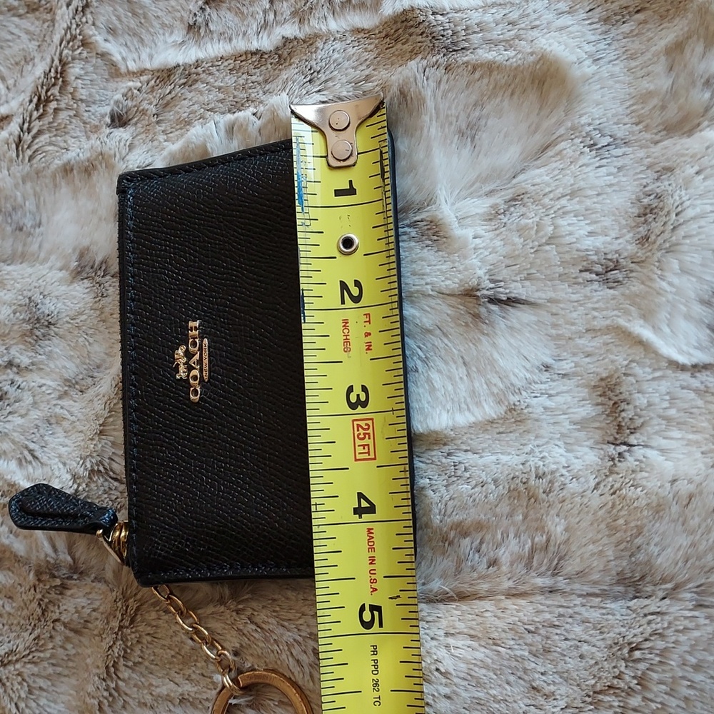 Coach leather ID/Card Keychain Holder - Picture 6 of 8